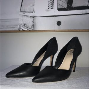 Vince Camuto size 8 black leather pumps heels